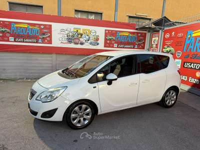 Opel Meriva 1.3 95cv ecoFLEX Cosmo - 2014 Bianco usata Giugliano in Campania