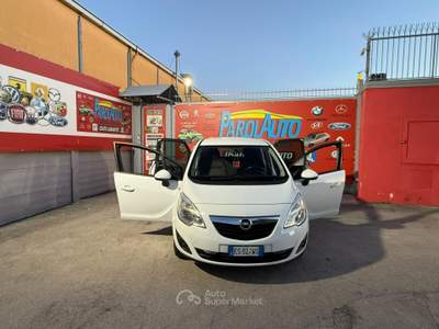 Opel Meriva 1.3 95cv ecoFLEX Cosmo - 2014 Bianco usata Giugliano in Campania