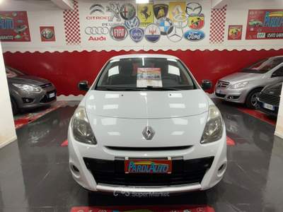 Renault Clio 75cv Luxe - 2011 Bianco usata Giugliano in Campania