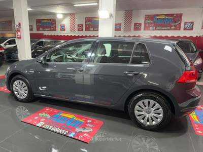 Volkswagen Golf 1.4 110cv BlueMotion - 2015 Grigio usata Giugliano in Campania