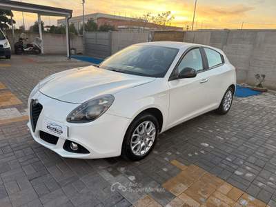 Alfa Romeo Giulietta Tenuta sempre in box usata Santeramo in Colle