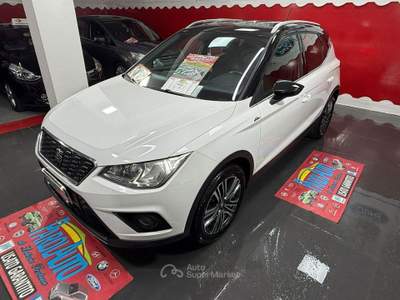 Seat Arona FR 90cv - 2019 Bianco usata Giugliano in Campania