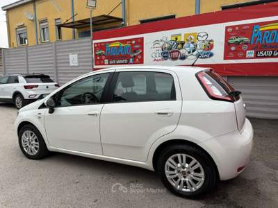 Fiat Punto II 75cv Lounge - 2013 Bianco usata Giugliano in Campania