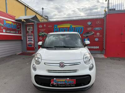 Fiat 500L Living 1.3 mjt 95cv Pop Star - 2016 Bianco usata Giugliano in Campania