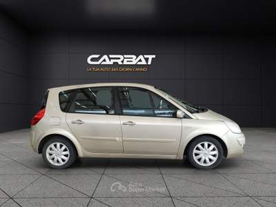 Renault Scénic Scénic 1.5 dCi/105CV Serie Speciale Dynamique Oro usata Pompei