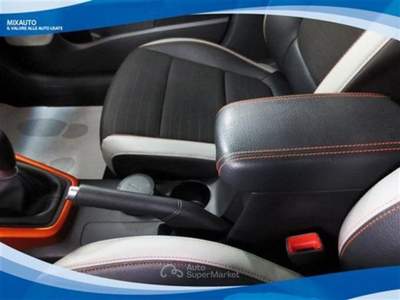 Kia Stonic 1.6 CRDI 110cv 2WD Style EU6B Grigio usata Latina