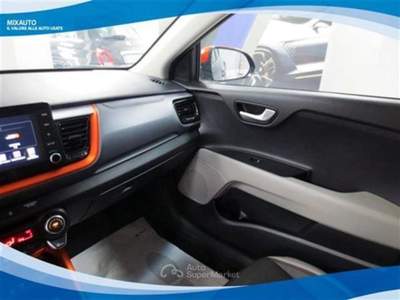 Kia Stonic 1.6 CRDI 110cv 2WD Style EU6B Grigio usata Latina