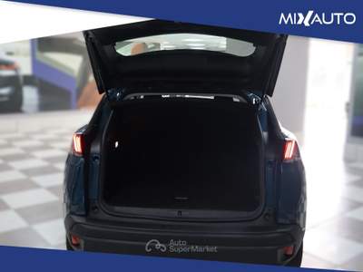 Peugeot 3008 1.5 BlueHDI Active Pack S&amp;S 130cv Blu/Azzurro usata Latina