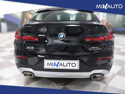 BMW X4 xDrive20d MHEV 48V AUT Nero usata Latina