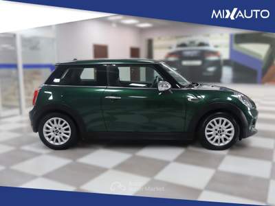 MINI One 1.5 3 Porte EU6 Verde usata Latina