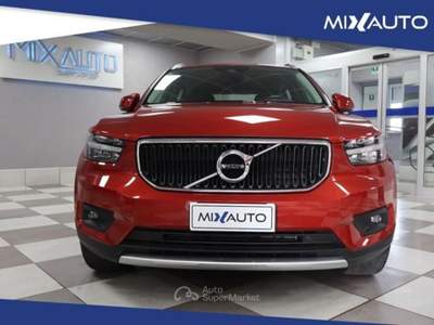 Volvo XC40 D3 AWD Geartronic Inscription Verde usata Latina