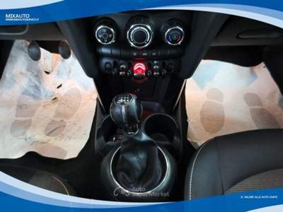 MINI One 1.5 100 CV 5 Porte EU6 Arancione usata Latina