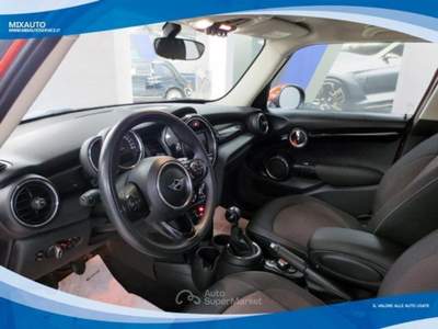MINI One 1.5 100 CV 5 Porte EU6 Arancione usata Latina