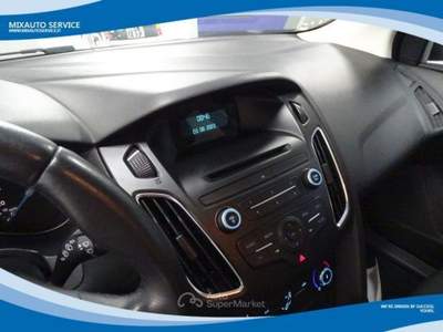 Ford Focus Station Wagon 1.5 TDCI 120cv Plus EU6B Grigio usata Latina