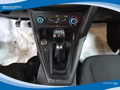 Ford Focus Station Wagon 1.5 TDCI 120cv Plus EU6B Grigio usata Latina