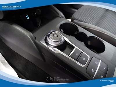 Ford Focus SW 1.5 EcoBlue 120cv Cool &amp; Connect Powershift EU6 Bianco usata Latina