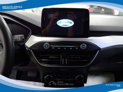 Ford Focus SW 1.5 EcoBlue 120cv Cool &amp; Connect Powershift EU6 Bianco usata Latina