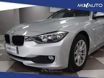 BMW Serie 3 325tds D Touring AUT EU5 Argento usata Latina