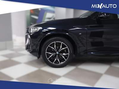 BMW X4 xDrive20d MHEV 48V Msport AUT Blu/Azzurro usata Latina