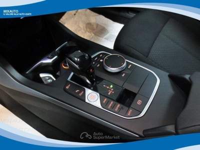 BMW Serie 1 135i d 5 Porte Sport AUT EU6 Nero usata Latina