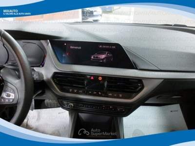 BMW Serie 1 135i d 5 Porte Advantage AUT EU6 Nero usata Latina