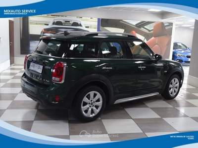 MINI Cooper 1.5 135 CV EU6 Verde usata Latina