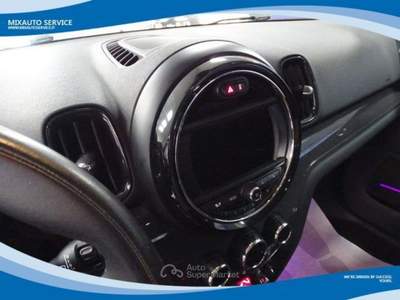 MINI Cooper 1.5 135 CV EU6 Verde usata Latina