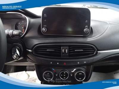 Fiat Tipo Station Wagon 1.6 Multijet 120cv Lounge DDCT EU6 Nero usata Latina