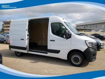 Renault Master T35 2.3 DCI 135cv L2H2 Ice EU6 Bianco usata Latina
