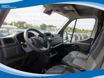 Renault Master T35 2.3 DCI 135cv L2H2 Ice EU6 Bianco usata Latina