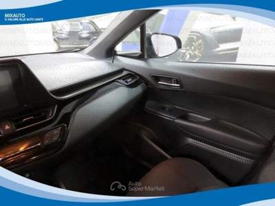 Toyota C-HR 1.8 Hybrid E-CVT Active EU6 Grigio usata Latina