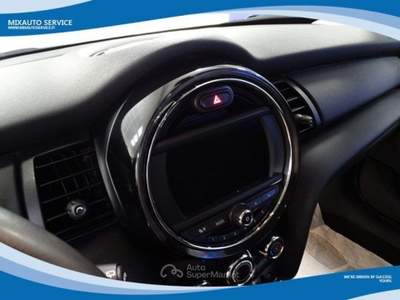 MINI One 1.5 100 CV 5 Porte EU6 Bianco usata Latina