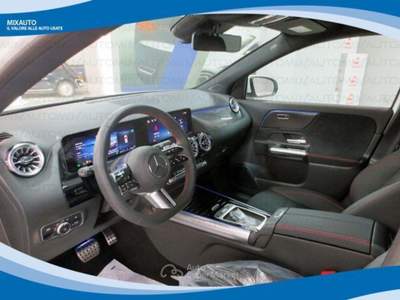 Mercedes-Benz GLA D Automatic AMG Line Premium EU6 KM Ø Bianco usata Latina