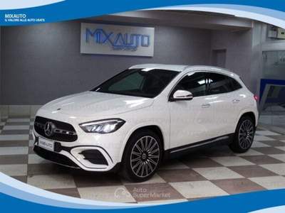 Mercedes-Benz GLA D Automatic AMG Line Premium EU6 KM Ø Bianco usata Latina