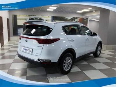 Kia Sportage 1.6 CRDI MHEV 136cv 2WD Concept EU6 Bianco usata Latina