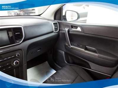 Kia Sportage 1.6 CRDI MHEV 136cv 2WD Concept EU6 Bianco usata Latina