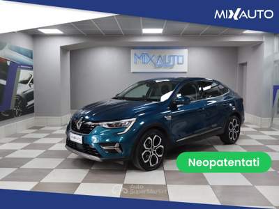 Renault Arkana 1.6 E-Tech Full Hybrid 145 CV Intens EU6 Blu/Azzurro usata Latina