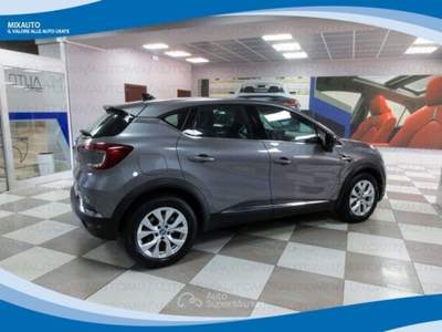 Renault Captur 1.6 eTech PHEV 160cv Intens AUT EU6 Grigio usata Latina