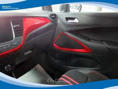 Opel Crossland 1.2 110cv GS Line EU6 Argento usata Latina