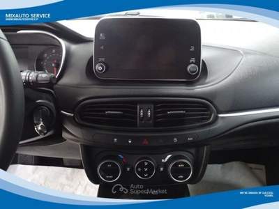 Fiat Tipo 1.6 Multijet 120cv Lounge DCT EU6 Grigio usata Latina
