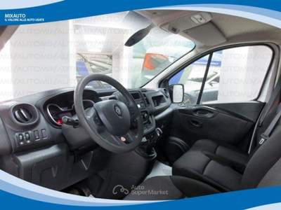Renault Trafic T29 2.0 DCI 120cv L1H1 Ice EU6 Bianco usata Latina