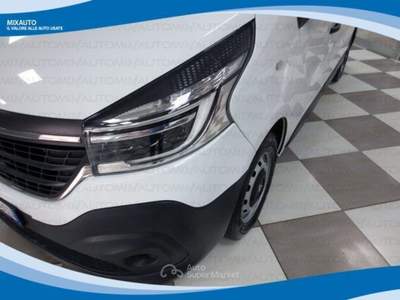 Renault Trafic T29 2.0 DCI 120cv L1H1 Ice EU6 Bianco usata Latina