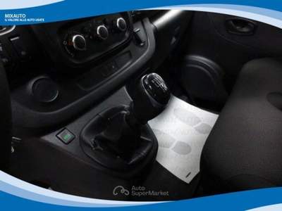 Renault Trafic T29 2.0 DCI 120cv L1H1 Ice EU6 Bianco usata Latina