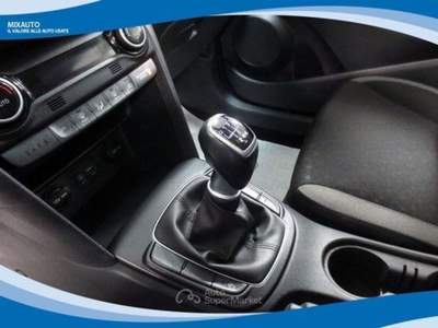 Hyundai Kona 1.0 T-GDI 120cv 2WD Style EU6 Bianco usata Latina
