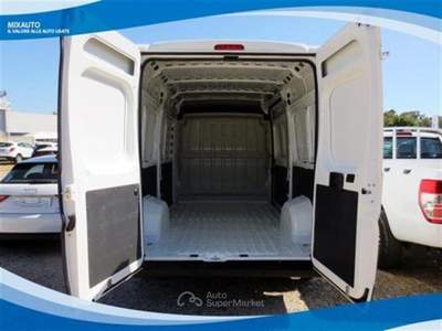Citroen Jumper 33 L2H2 2.2 BlueHDI 120cv EU6D-Isc Bianco usata Latina