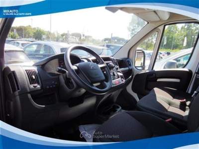 Citroen Jumper 33 L2H2 2.2 BlueHDI 120cv EU6D-Isc Bianco usata Latina