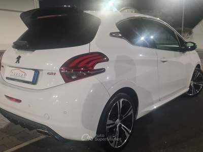 Peugeot 208 Peugeot 208 1.6 THP GTI GT Line #8775 Bianco usata Samarate