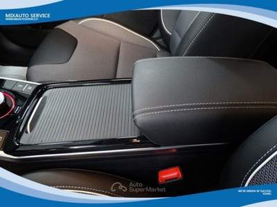 Kia e-Niro BEV 64kwh 204cv Drive Bianco usata Latina