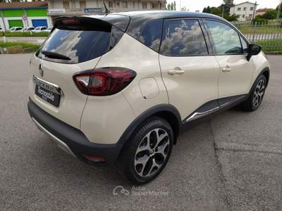 Renault Captur dCi 8V 90 CV EDC Start&Stop Energy Intens Bianco usata ROVIGO