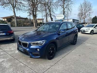 BMW Serie 1 116d PARI AL NUOVO sDrive16d Business Blu/Azzurro usata Spresiano